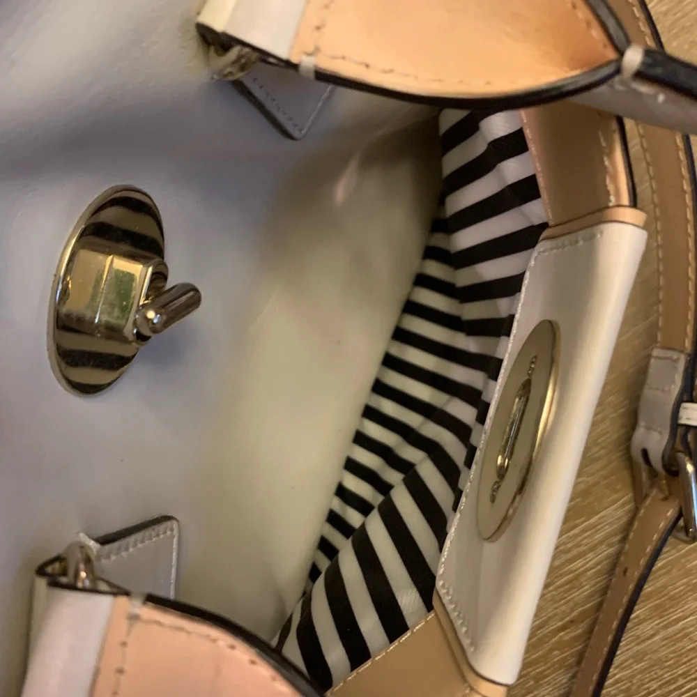 Kate Spade White Crossbody Bag - Picture 6 of 11